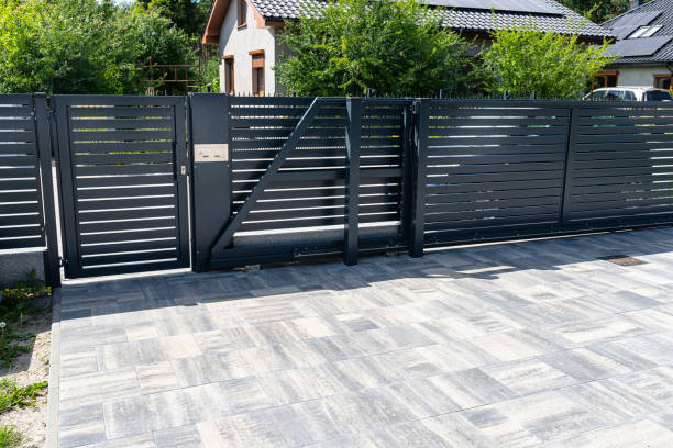 Best Driveway Pavers Cost  in Azalea Park, FL